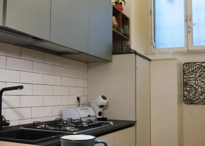 Vera Suite&apartment - Charming 3 Bedroom - 20min Walk From Colosseum *