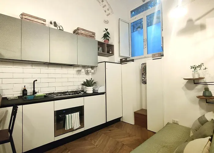 Vera Suite&apartment - Charming 3 Bedroom - 20min Walk From Colosseum *
